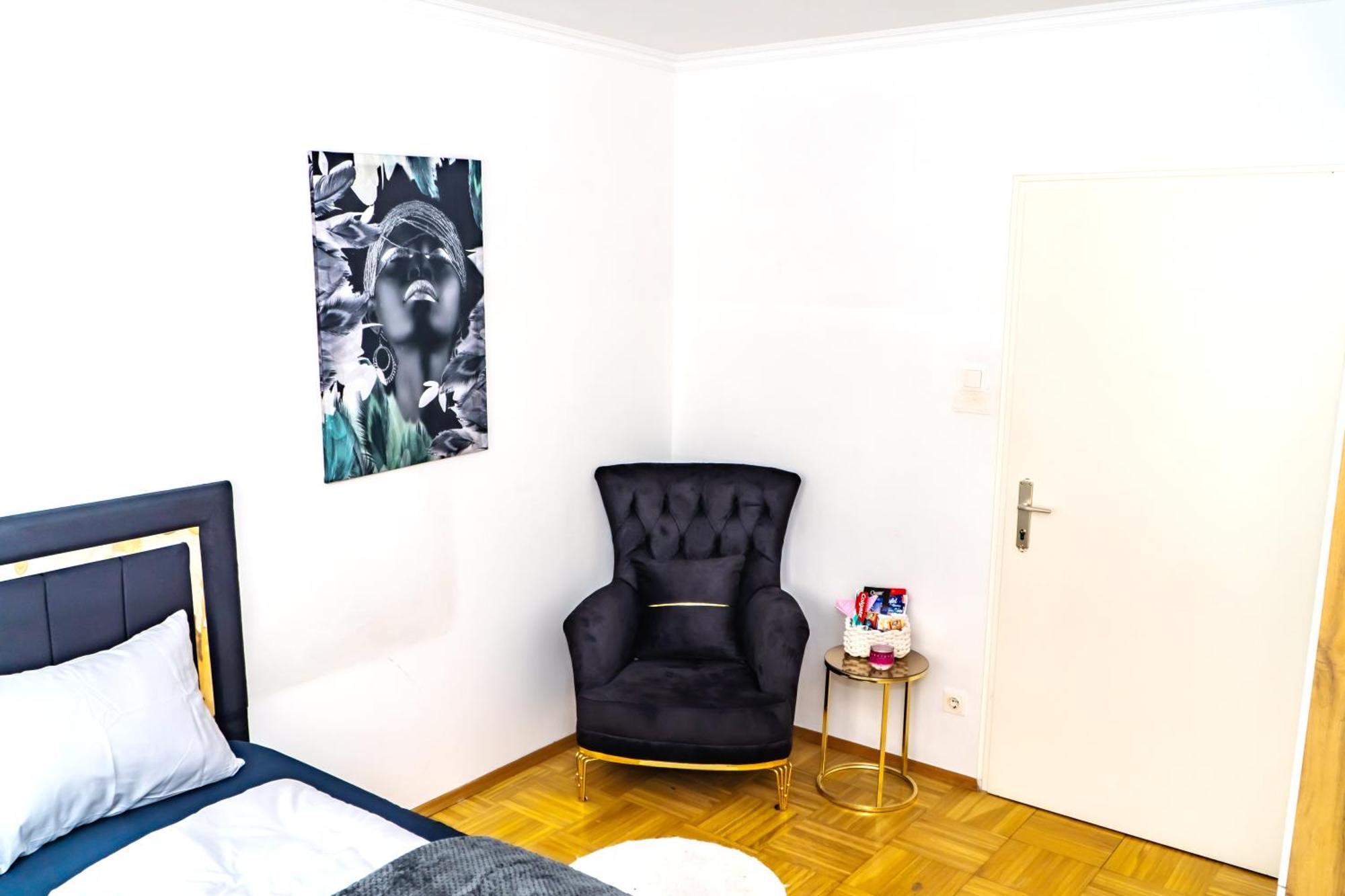 Spacious Rooms 5 Minutes To Wiener Stadthalle Exterior photo